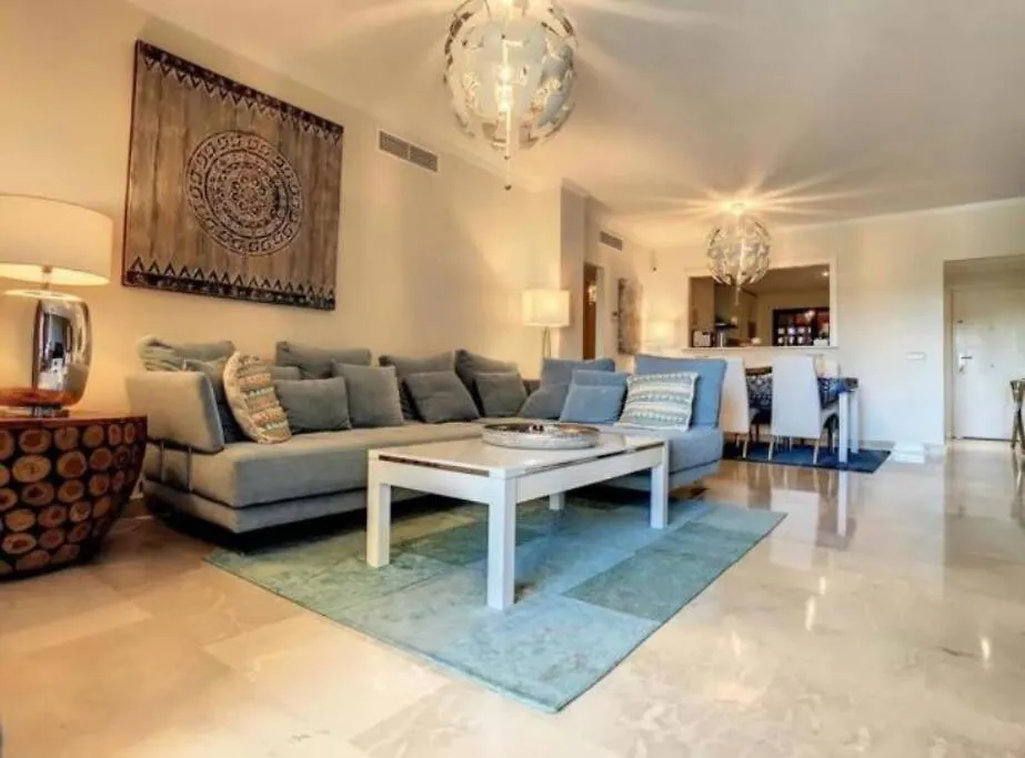 Апартаменты Appartement Luxueux, Piscine, Padel Et Golf De Dona Julia Баия-де-Касарес